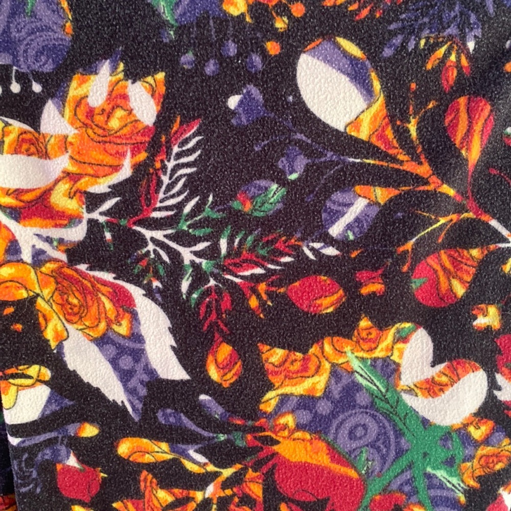 Women’s LuLaRoe floral print leggings